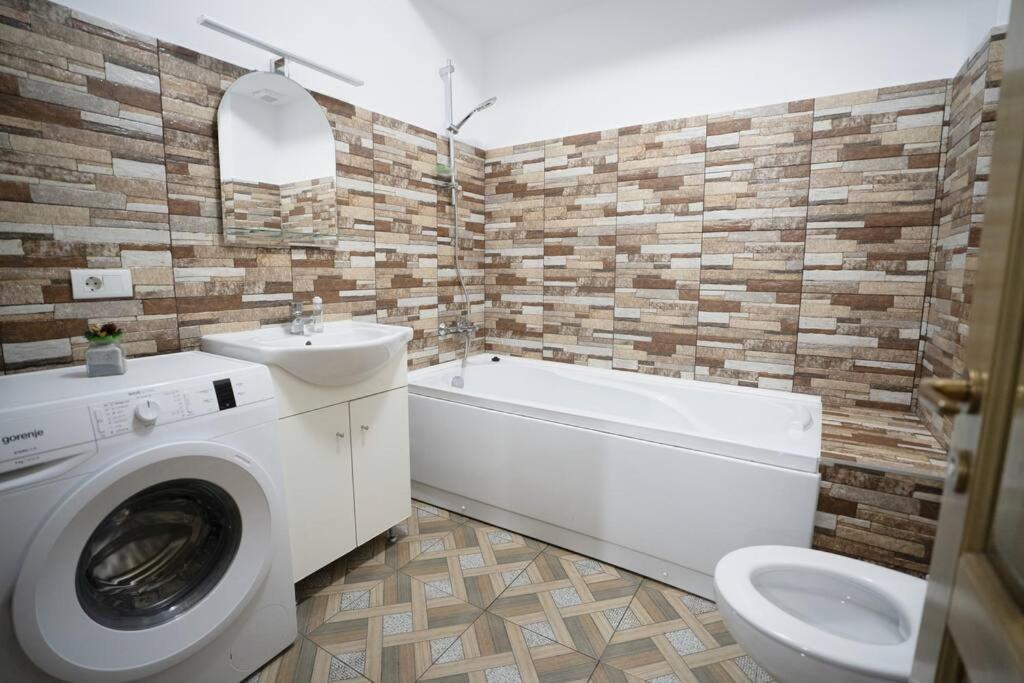 Alex 2 Apartament Яссы Экстерьер фото